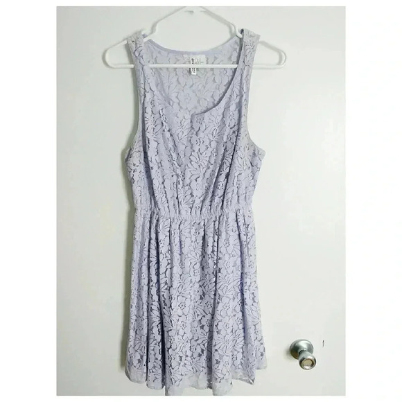 H&M I 10 - Picture 1 of 6